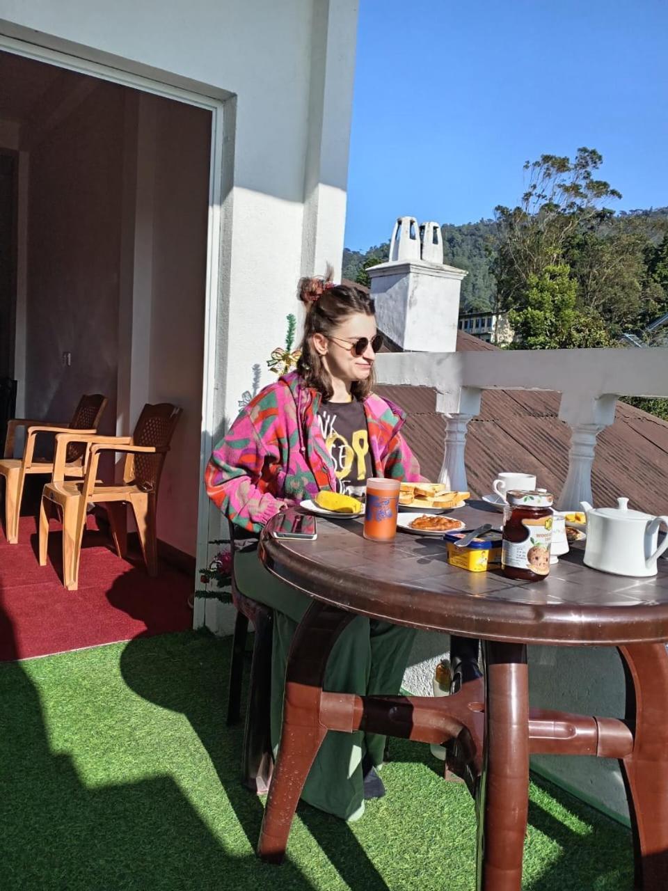 Frosty Heaven Guest House Nuwara Eliya Buitenkant foto