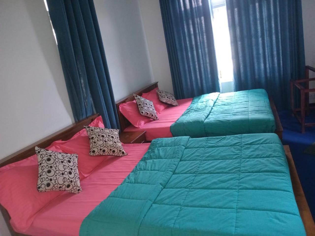 Frosty Heaven Guest House Nuwara Eliya Buitenkant foto